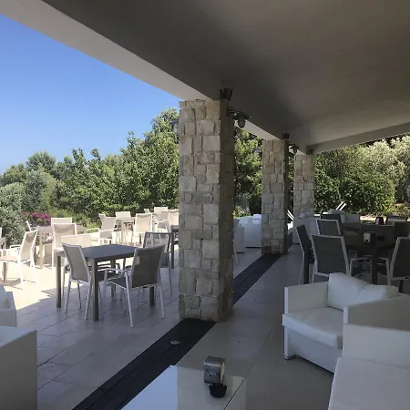 Gli Stingi Aparthotel